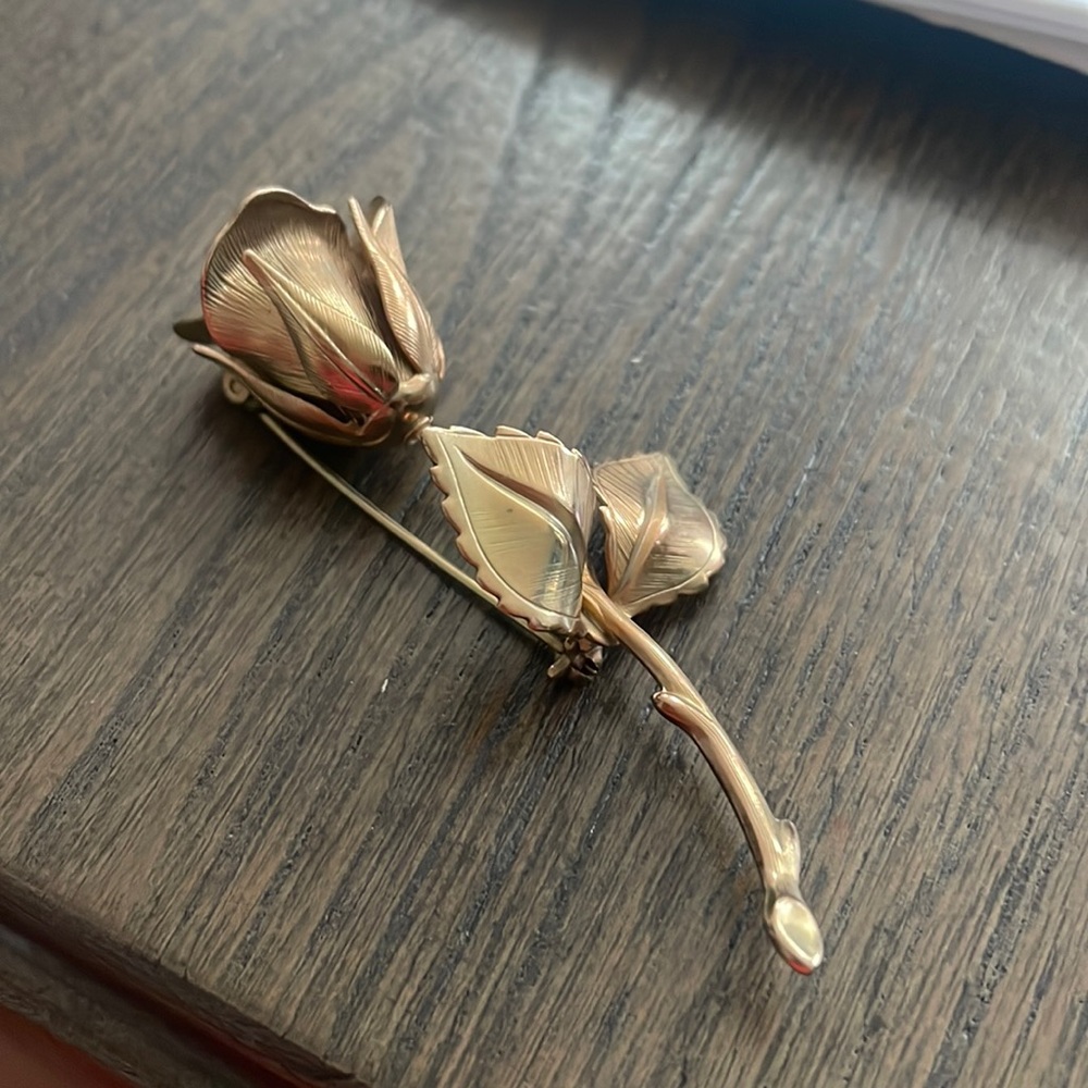 Vintage rose pin brooch.